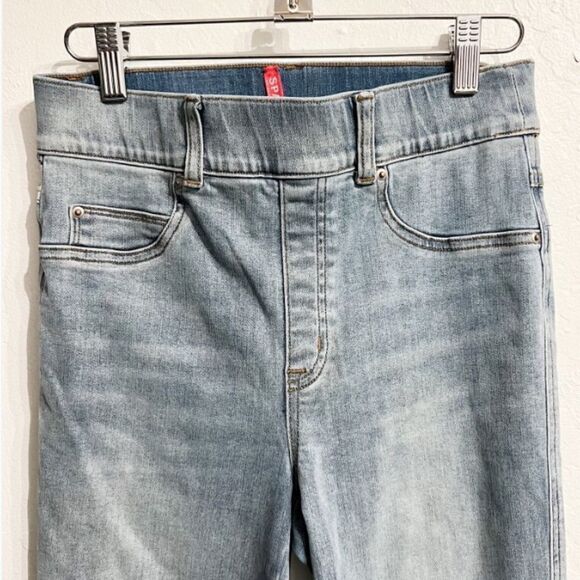 Spanx Women’s Stretch Skinny Light Wash Pull On Denim Jeans Size Small Night Out - Picture 6 of 6